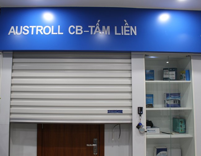 Cửa cuốn tấm liền kéo tay